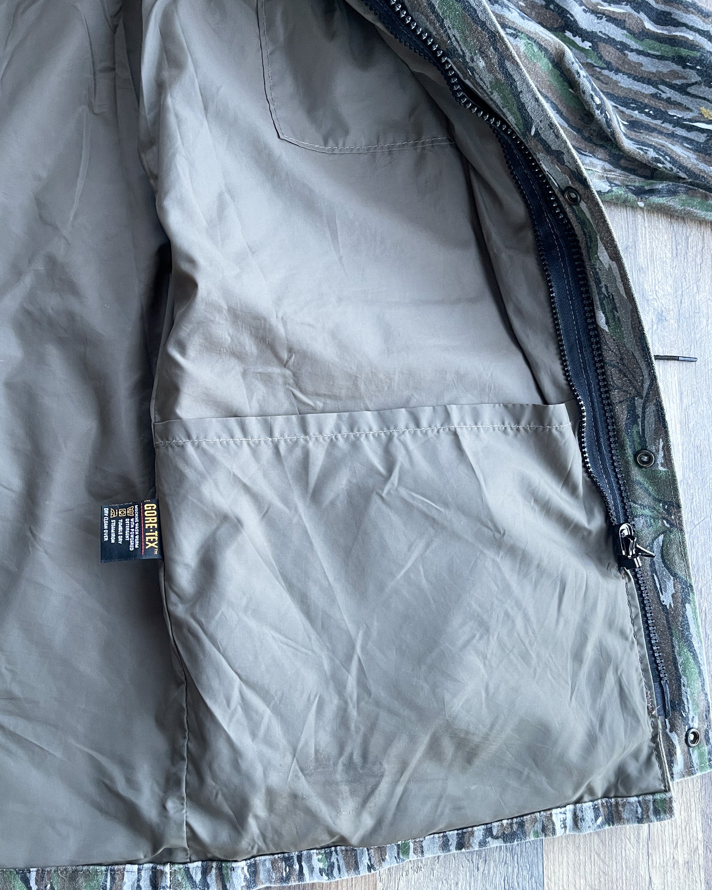 GoreTex Rainwear Jacket (M)